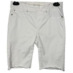 Tribal Jeans The Audrey Mid-Rise Short White Bermuda Cotton Blend Women's 2